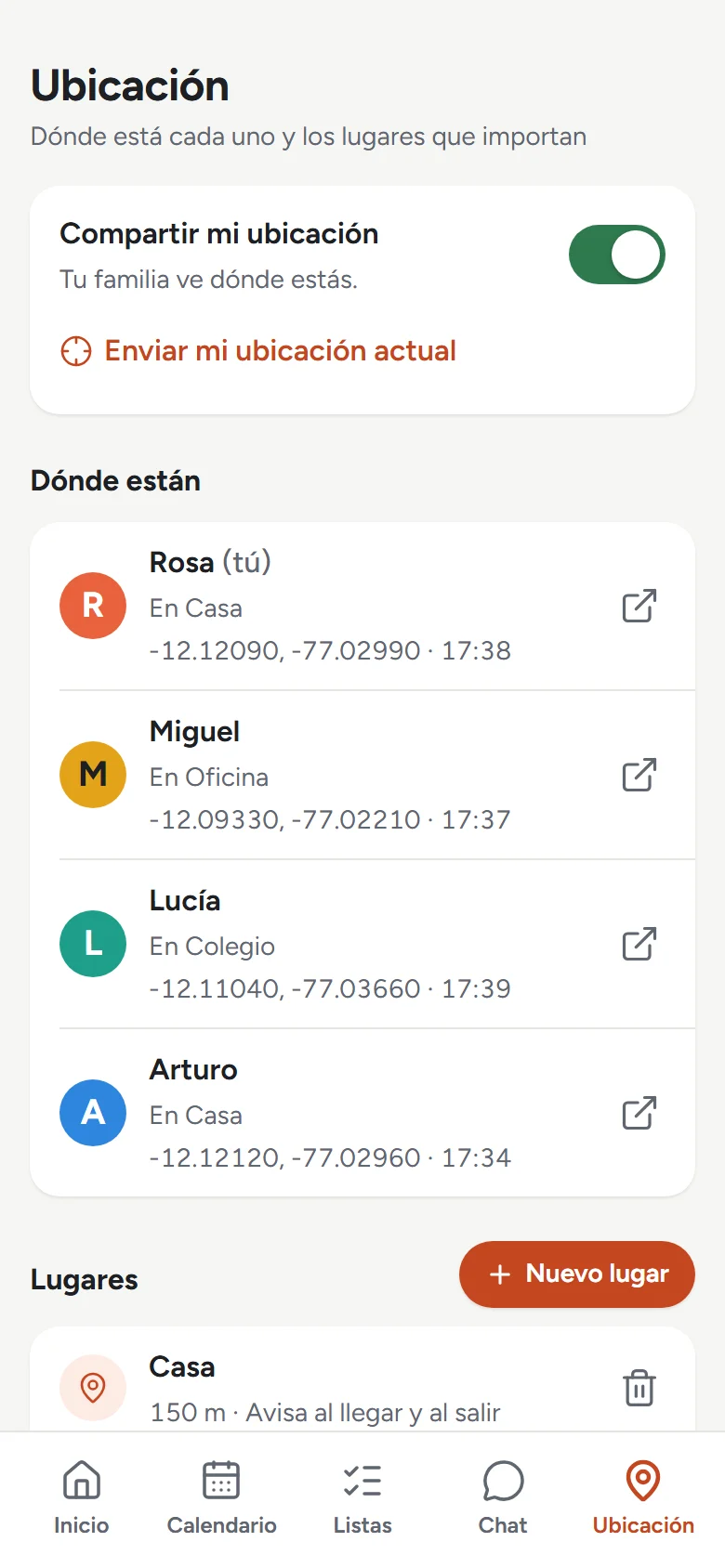 Ubicación: Rosa y Arturo en Casa, Miguel en la Oficina y Lucía en el Colegio.